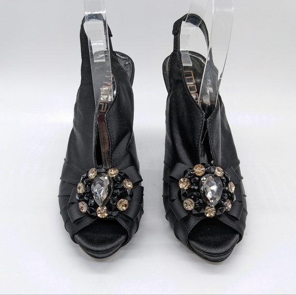 ✨3/$15 Moda Spana black bead embellished heel shoes 7 - Picture 2 of 12